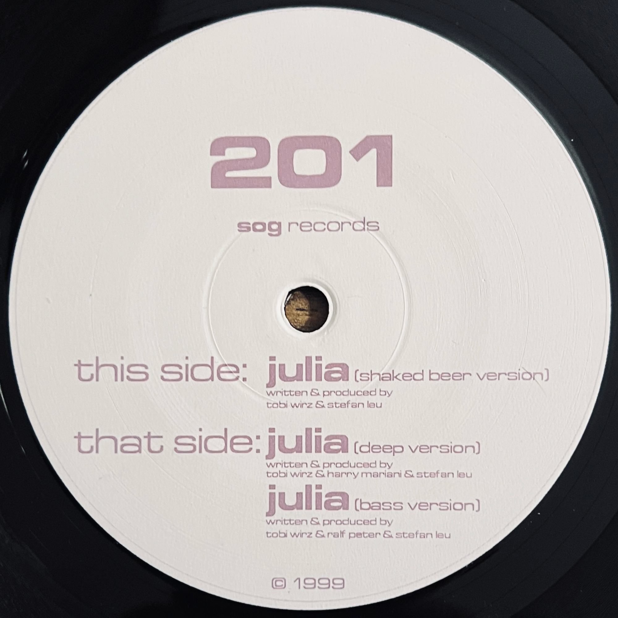 201 - Julia (1999)